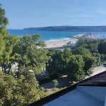 The Bay View - Your דירה וארנה