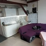 The Bay View - Your Apartmán *